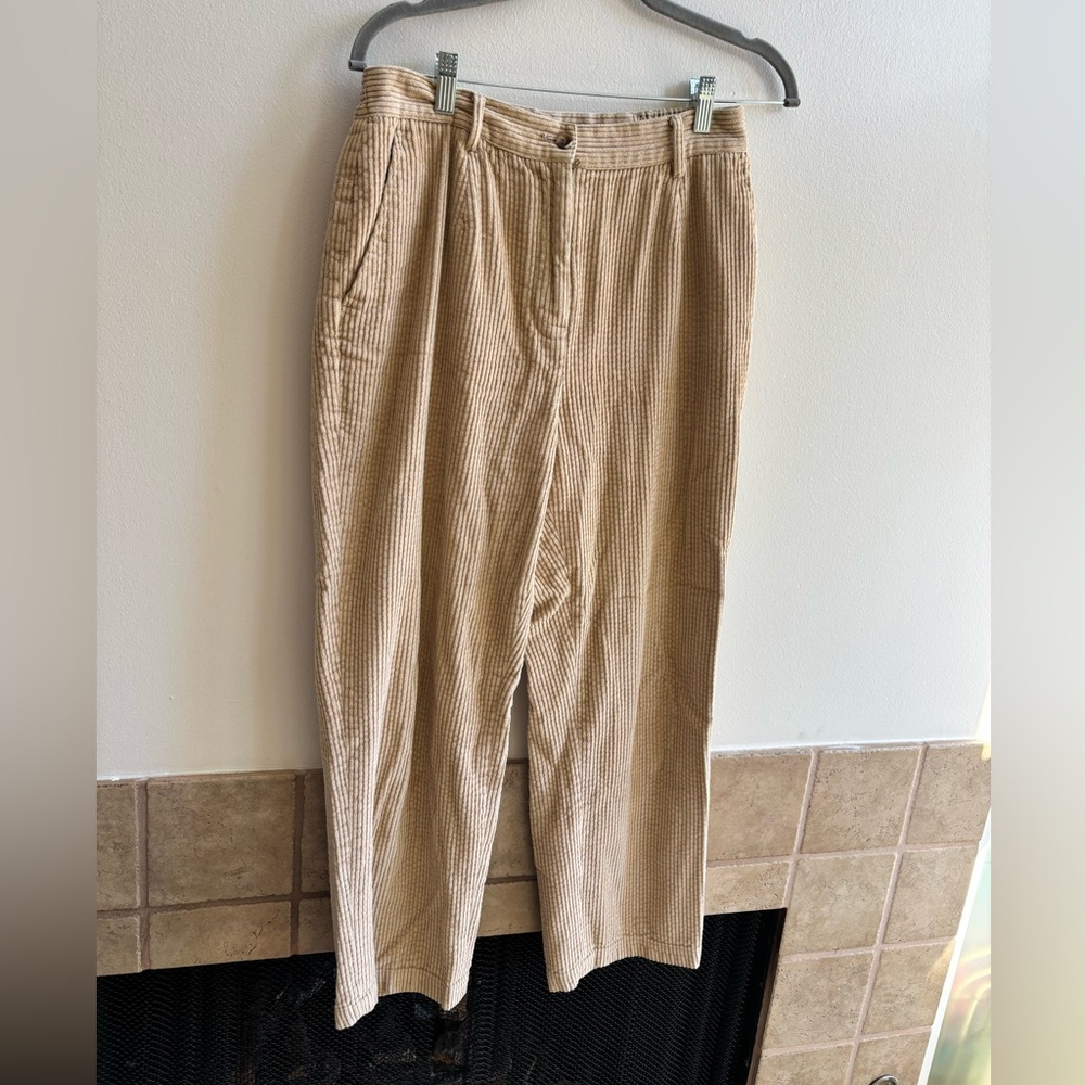 Appleseed's Men's Beige Corduroy Trousers